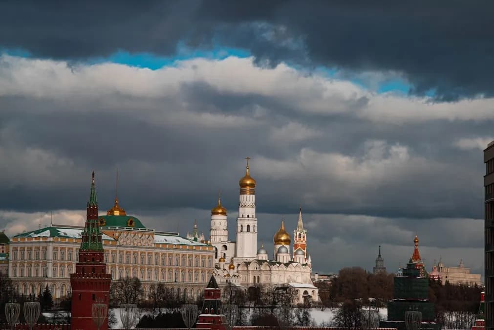 Russie : entre gains pétroliers et risques majeurs d’une récession profonde