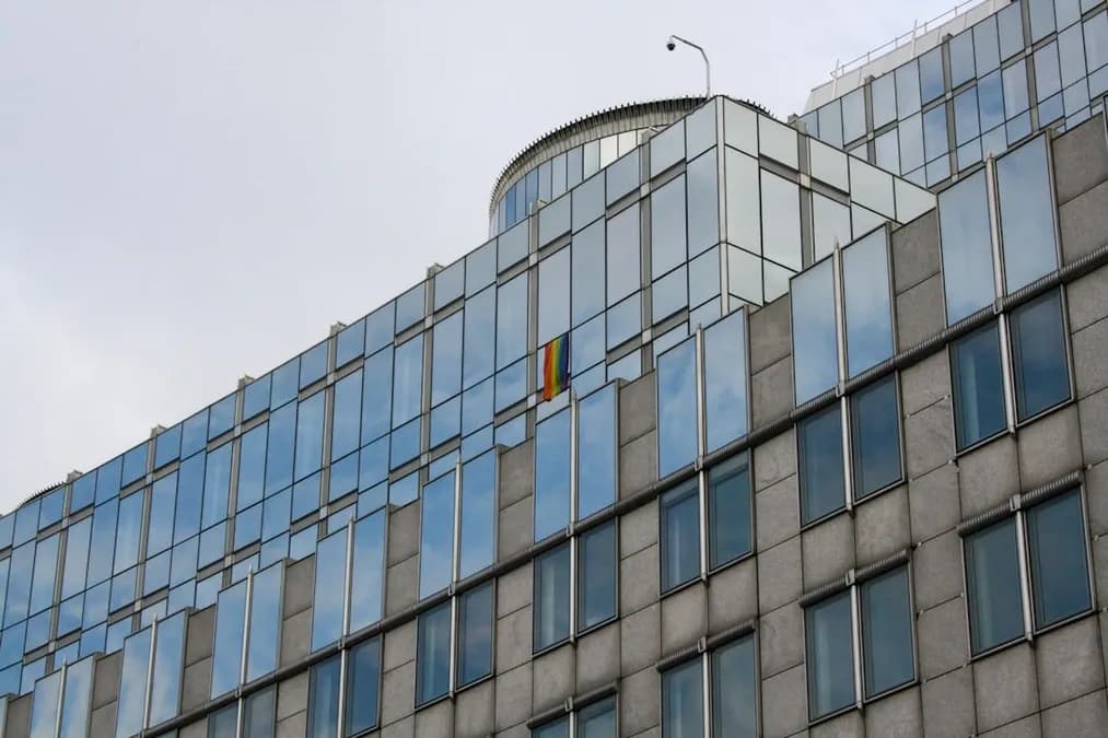 Tensions diplomatiques : l'Europe riposte face à la menace américaine contre l'Espagne
