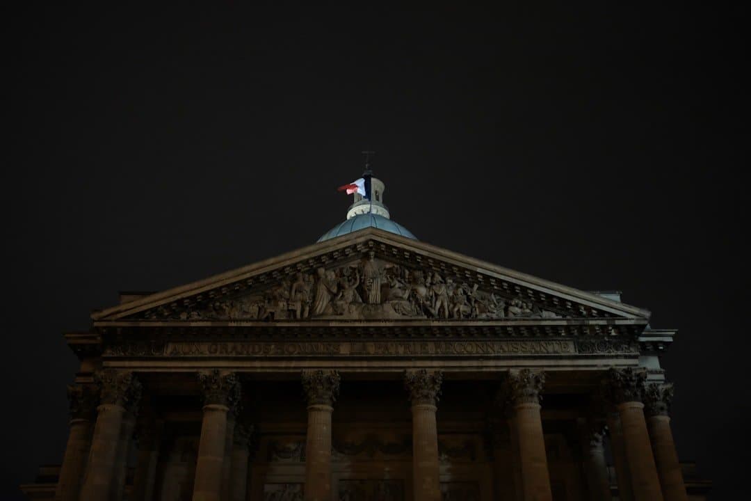 Décryptage : La guerre au Moyen-Orient, un choc de 6 milliards d’euros pour les finances françaises