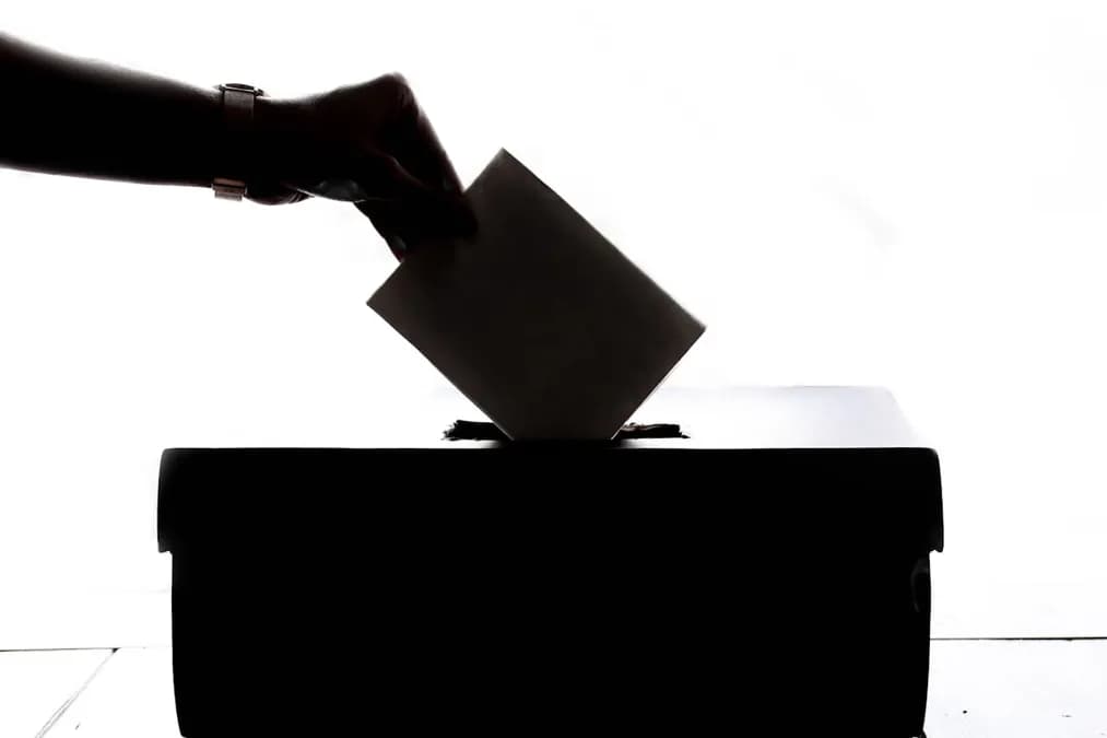 Élection présidentielle au Pérou : Roberto Sánchez face à Keiko Fujimori au second tour