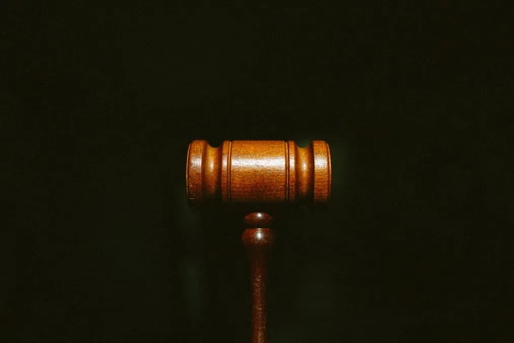 Données personnelles volées : la justice saisie contre le moteur de recherche Searcher