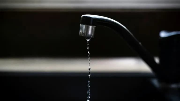 Décryptage : Levée des restrictions sur l'eau potable à Rousset, un retour à la normale attendu