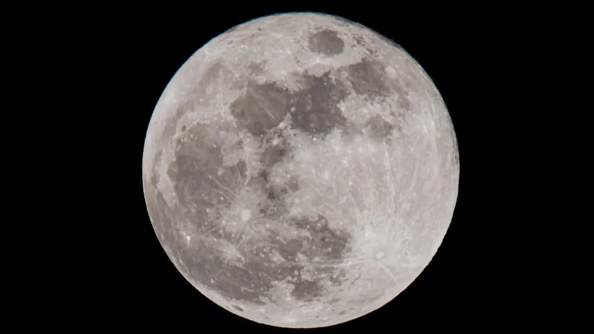 Mission Artémis 2 : suivez en direct le survol historique de la Lune ce lundi soir