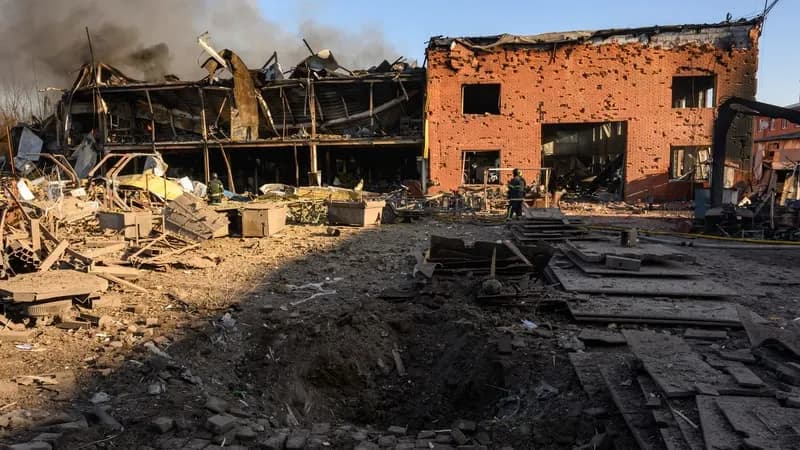 Guerre en Ukraine: trois morts dont un enfant dans des frappes russes près de Kiev