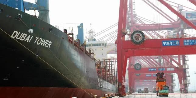 Route de la soie polaire : le premier porte-conteneurs chinois arrive en Europe