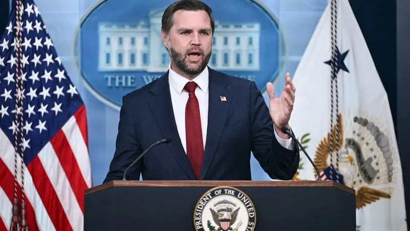 JD Vance se moque de Joe Biden avant une commemoration commune du 11-Septembre a New York