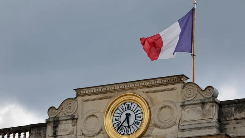 Rapport universitaire : la France exposée à un choc autoritaire en cas de majorité illibérale