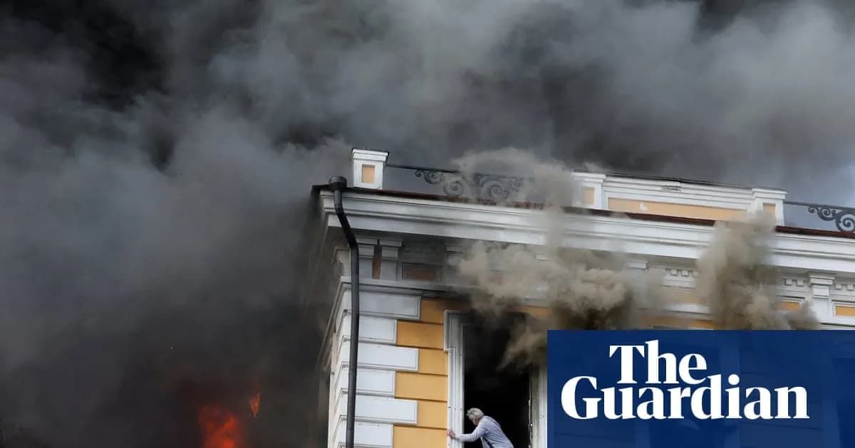 Drone russe frappe l'Académie des sciences à Kyiv : un mort et des dégâts majeurs
