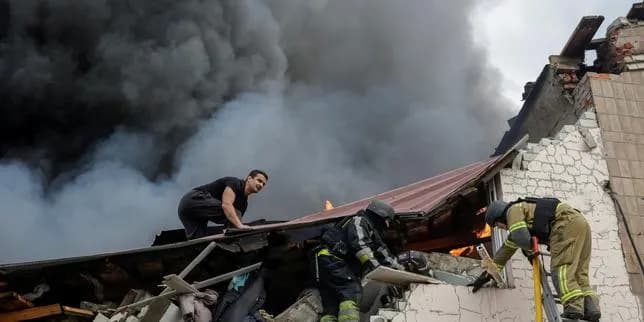 Attaques russes à Kharkiv : 7 morts et 80 blessés depuis lundi