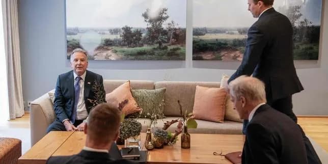 Steve Witkoff, emissaire US, se rendra à Moscou après son entretien avec Zelensky