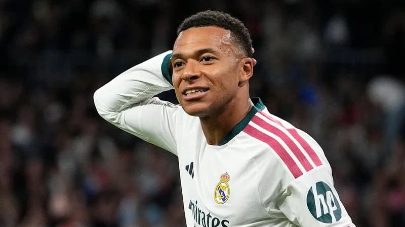 Kylian Mbappé boycotté en Chine après une vidéo polémique sur Mao Zedong